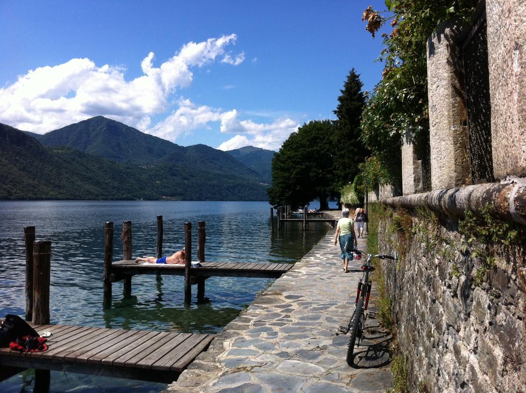 -Ortaflats- Appartamenti Imbarcadero & Palazzotto Orta San Giulio Pokoj fotografie